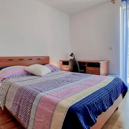 Apartment Mark