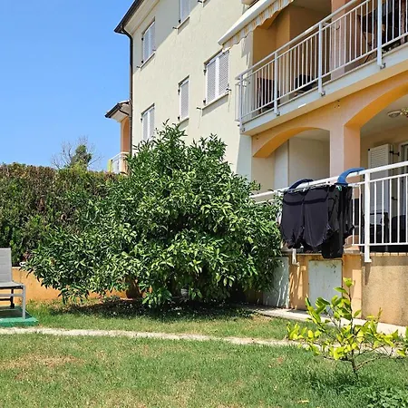 Apartment Mark *